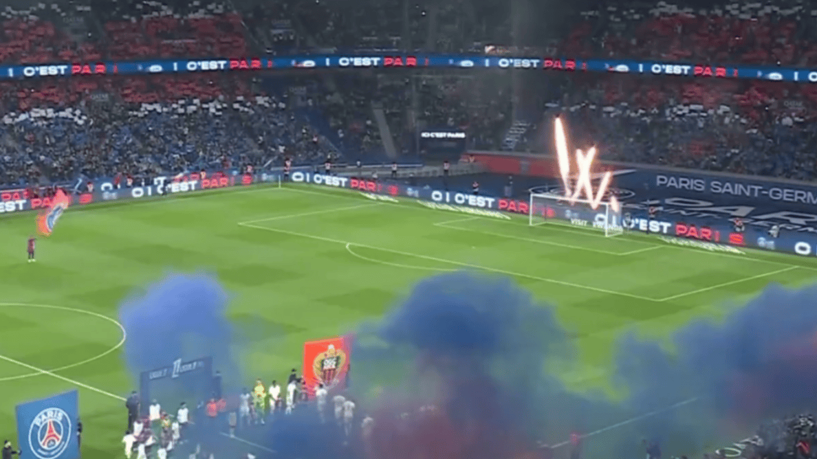 英超赛场亮点：利物浦逆转曼联,（英超焦点：利物浦完成对曼联的逆转）