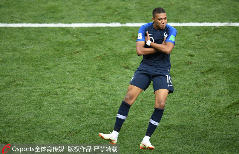 状态一般！阿夫迪亚14中7得到17分7板7助5失误5犯规