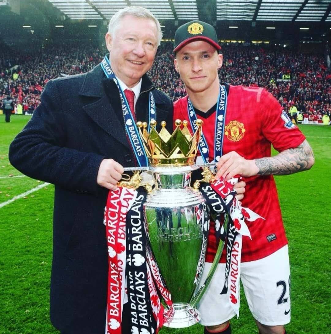 球星压哨三分把比赛送进加时